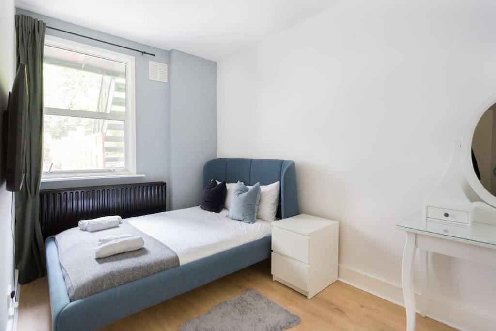 Two Bedroom In Dalston Appartamento Londra