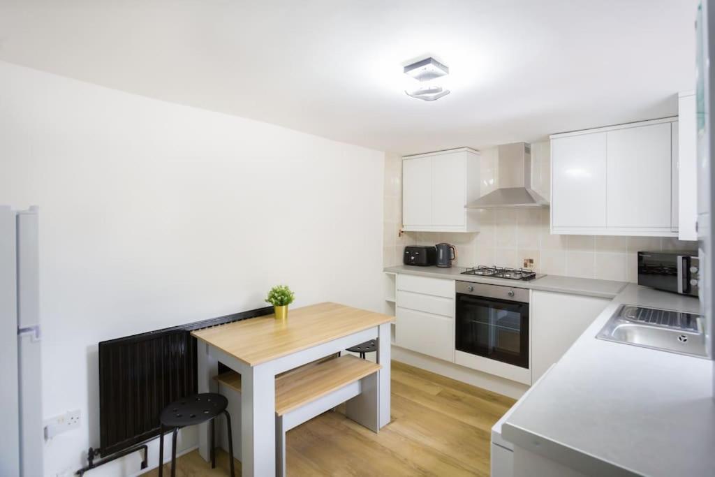 Two Bedroom In Dalston Appartamento *